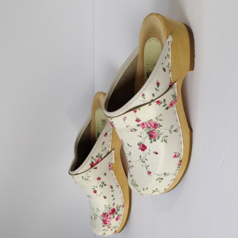 Simson Fleuriste , floral dutch  clogs 41